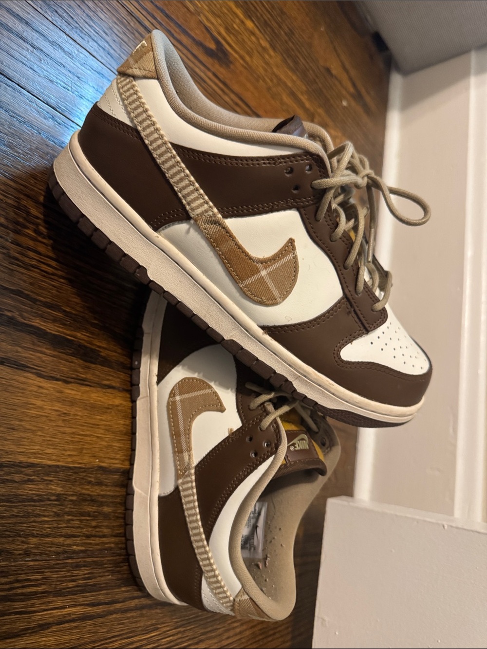 Nike Brown and White Low-Top Sneakers with Gold Tongue